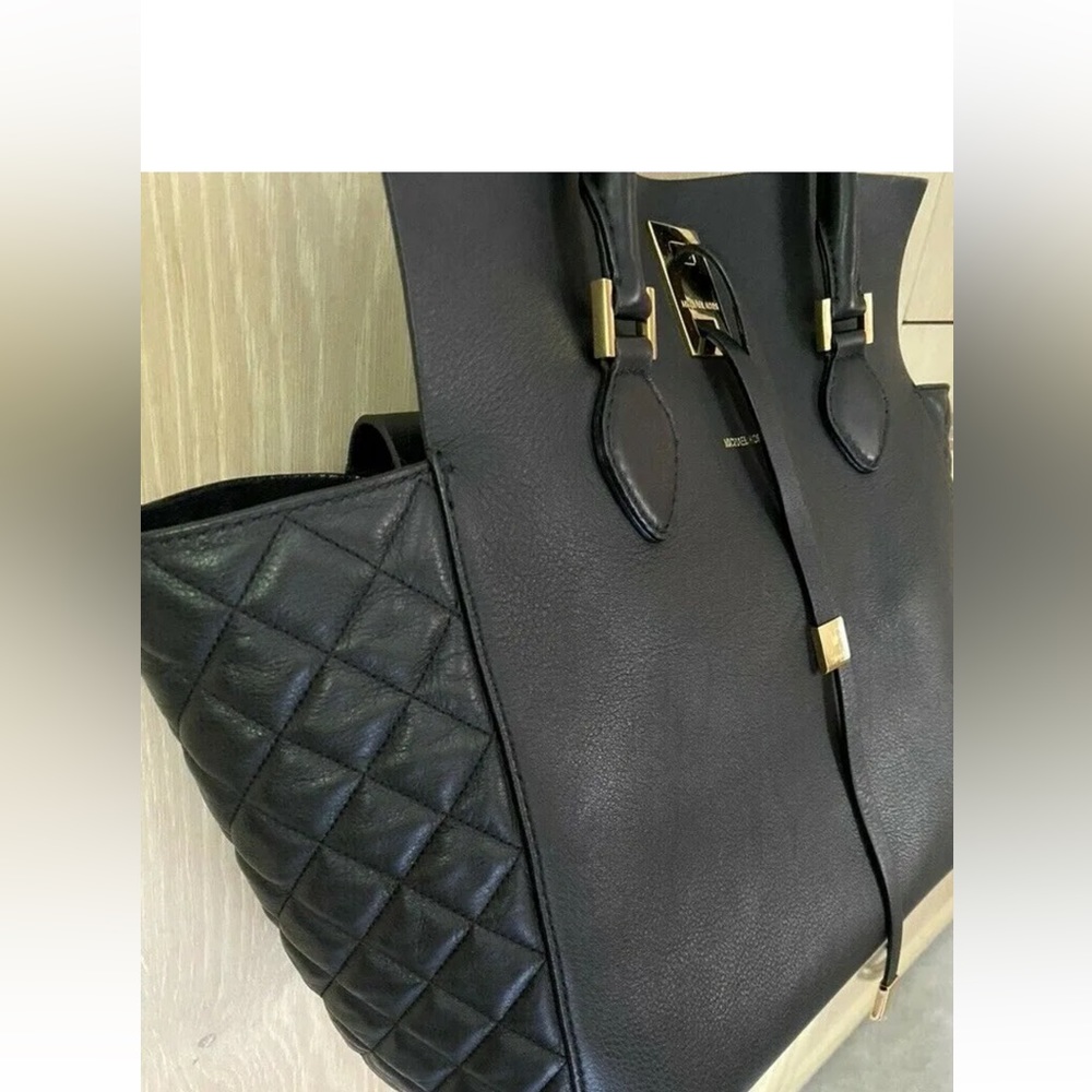MICHAEL KORS COLLECTION MIRANDA TOTE QUILTED - BLACK - PREOWNED - MSRP $1295